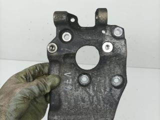 кронштейн компрессора кондиционера Ford Focus 2 поколение 2006, 1.6 л., G8DB, дизель, МКПП, универсал, 9646719580