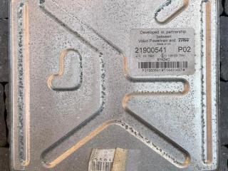 блок управления двигателем Renault T-Series 1 поколение (2013 - 2026), 21900541