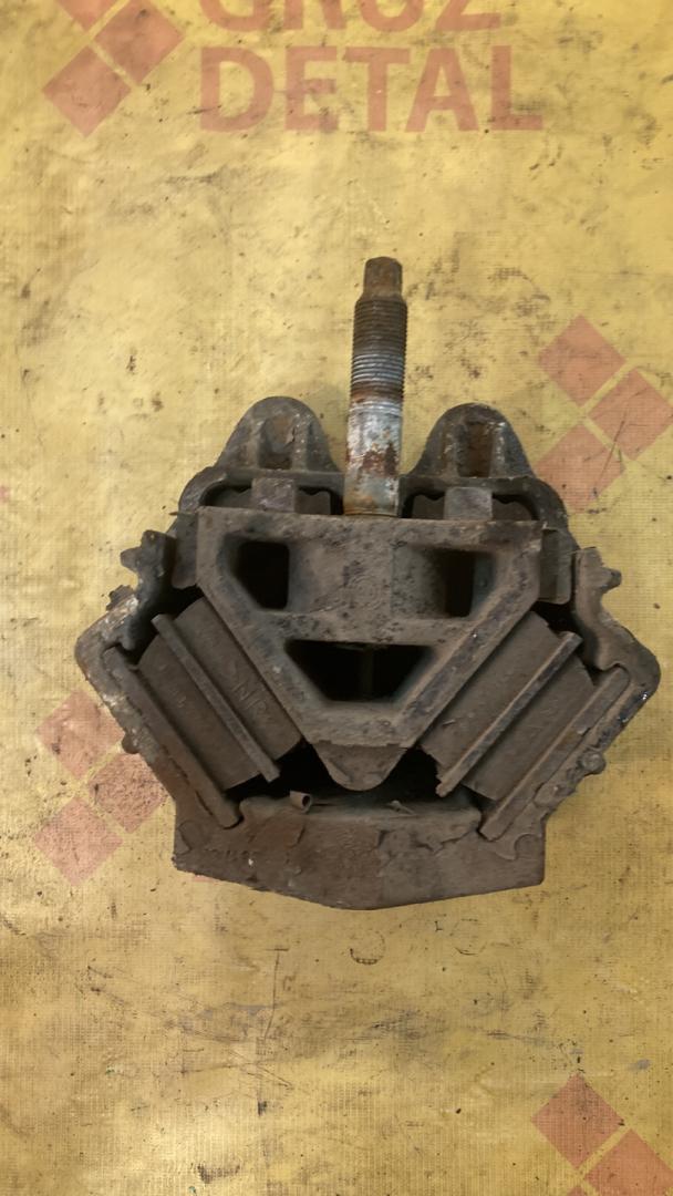 подушка крепления двигателя MAN TGX 1 поколение 2009, 10.5 л., D 2066 LF 36, дизель - фото №1