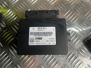 блок реле Porsche Macan 1 поколение 2018, 95B907801C