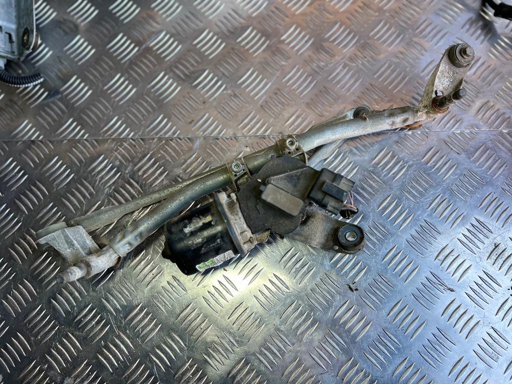 механизм стеклоочистителя (трапеция дворников) Renault Megane 2 поколение 2006, 8200036921 - фото №1