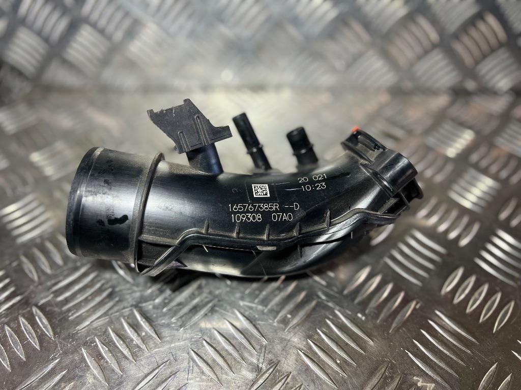 патрубок интеркулера Renault Arkana 1 поколение 2019, 165767385R - фото №1