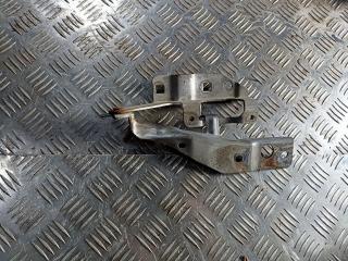 петля капота Nissan X-Trail T30 2004, 654018H30A