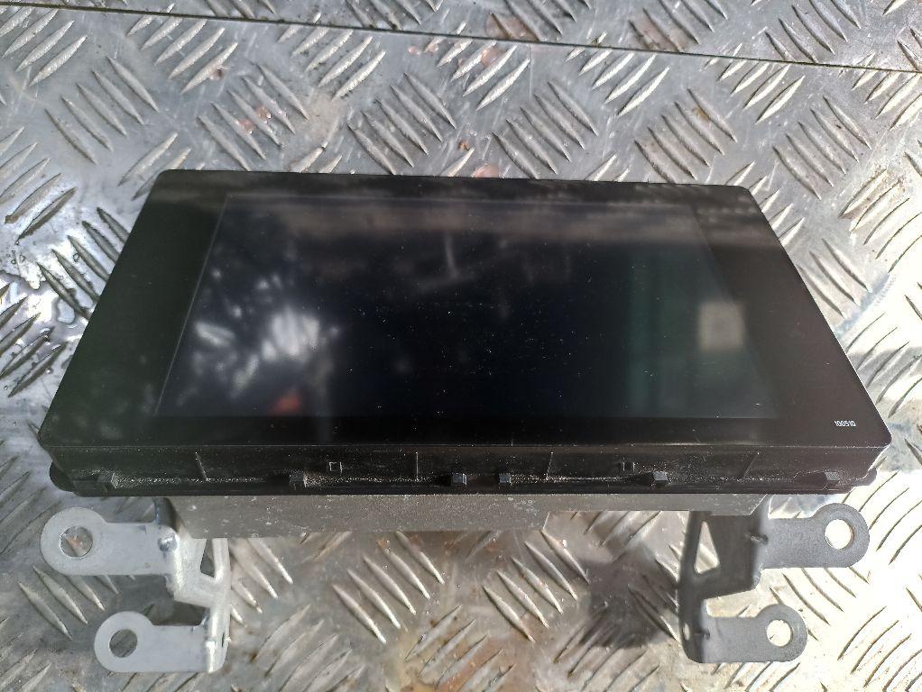 монитор мультимедиа Toyota C-HR 1 поколение AX10 2018, 86140F4010 - фото №1