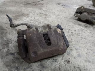 суппорт передний правый Renault Trafic 2 поколение [рестайлинг] 2009, 7701050920