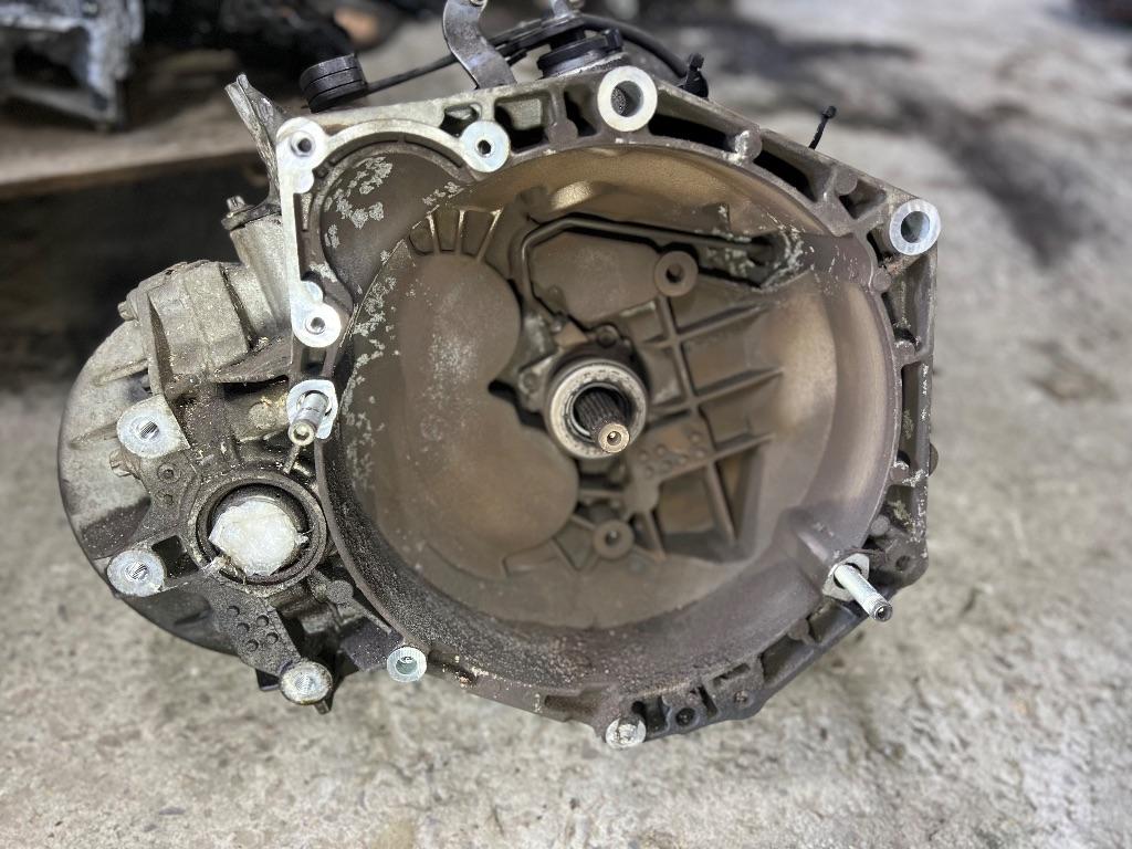 КПП механическая (МКПП) Opel Insignia 1 поколение (A) 2011, 55575539 - фото №1