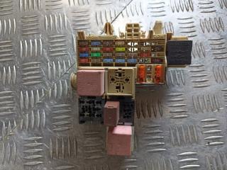 блок предохранителей Renault Master 3 поколение 2011, 8200574970