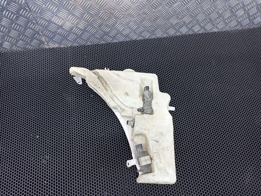 бачок омывателя Audi A4 B7 2009, 8T0955453C - фото №1