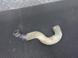 патрубок турбины Audi A4 B7 2009, 8K0145738