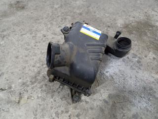 корпус воздушного фильтра Hyundai Tucson 1 поколение 2007, 281002E250