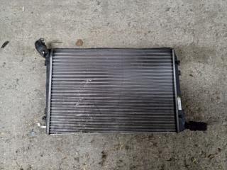 радиатор (основной) Volkswagen Golf 5 поколение 2008, 1K0121251AL