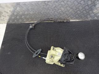 кулиса Hyundai Tucson 1 поколение 2006, 437302E300