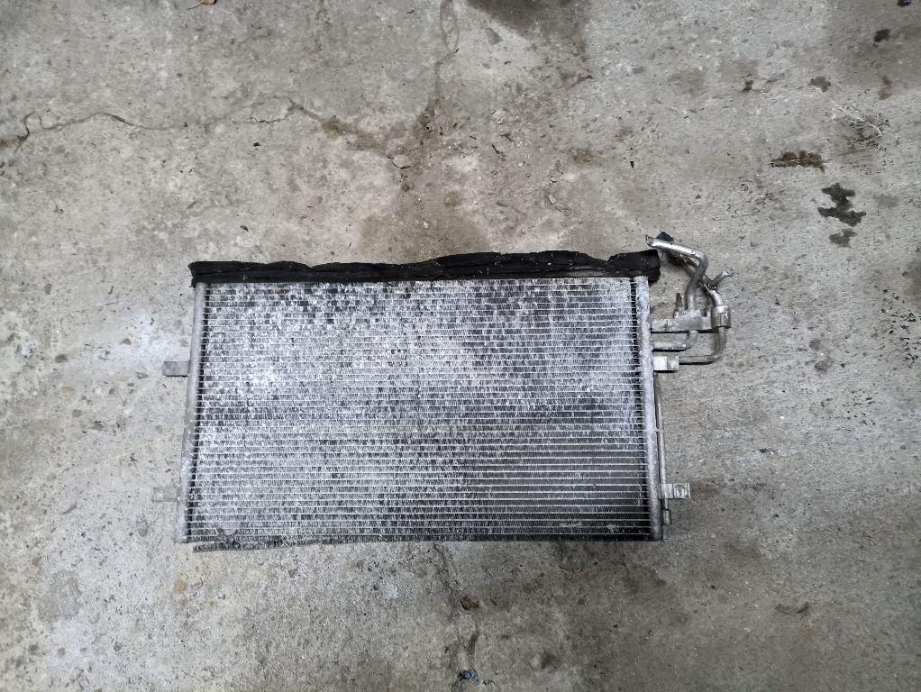радиатор кондиционера Ford Focus 2 поколение 2006, 3M5H19710CC - фото №1