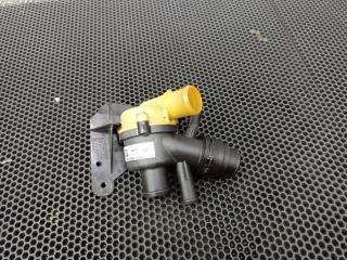 корпус термостата Land Rover Range Rover Sport 2 поколение 2016, HPLA8575AB