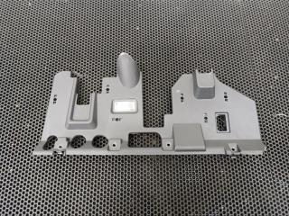 накладка на торпедо (консоль) Volkswagen Touareg 2 поколение 2014, 7P1863097