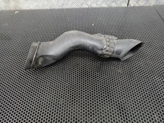 воздухозаборник Volkswagen Touareg 2 поколение 2014, 7P6129609B