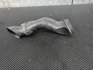 воздухозаборник Volkswagen Touareg 2 поколение 2014, 7P6128609B