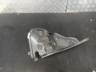 пластик Volkswagen Touareg 2 поколение 2014, 7P6819511B