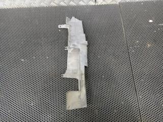 воздуховод (дефлектор) радиатора Renault Megane 2 поколение 2006, 8200158161