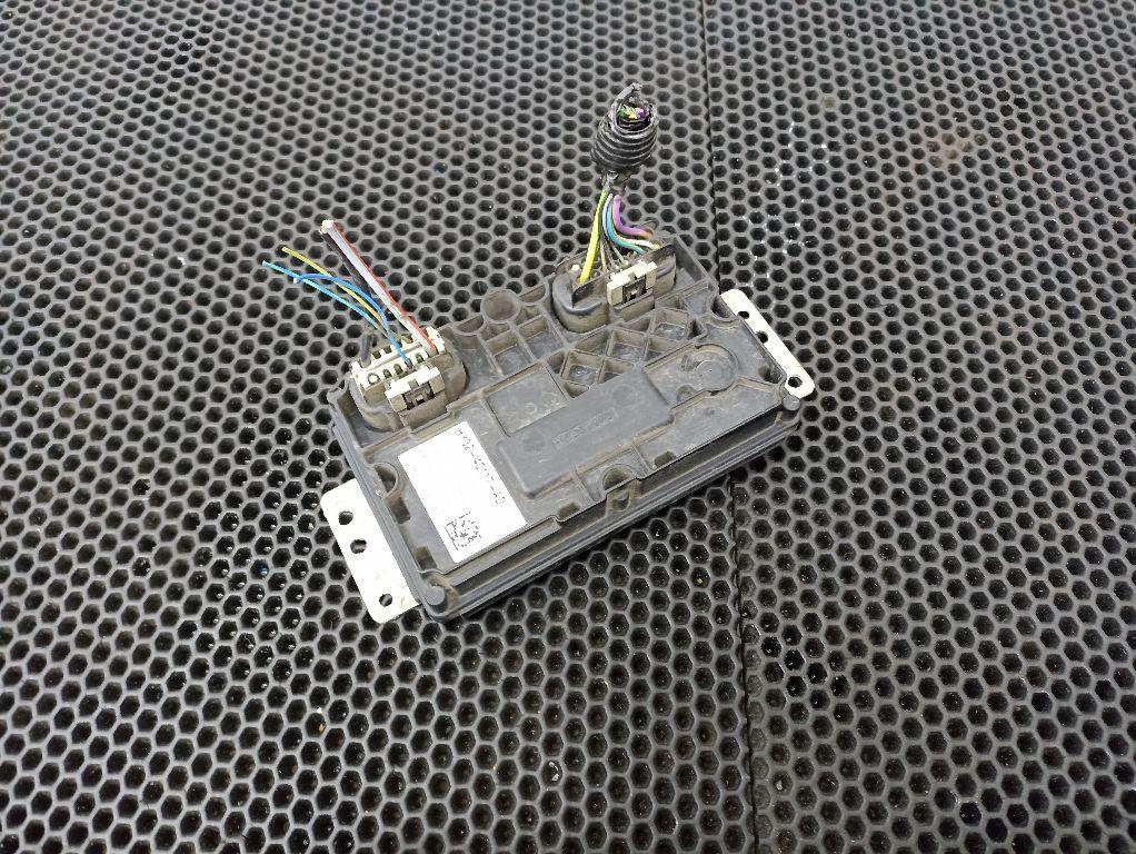 блок управления (другие) Land Rover Range Rover Sport 2 поколение 2016, HY324C117, LR086488 - фото №1