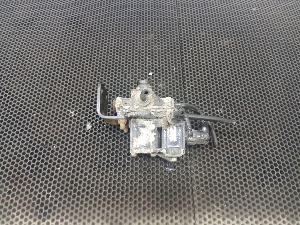 Клапан ускорительный MAN TGL 1 поколение 2013, 81521806021 - фото №1