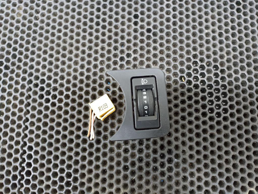 кнопка корректора фар MAN TGX 1 поколение 2013, 81259070333 - фото №1