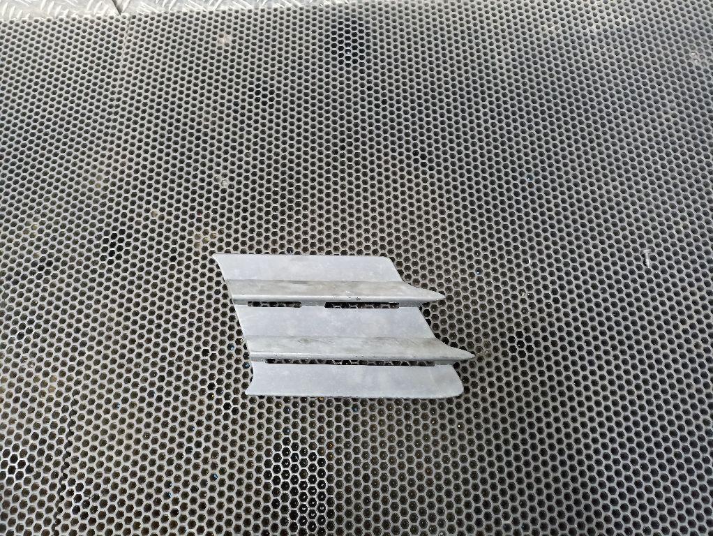 заглушка (решетка) в бампер MAN TGX 1 поколение 2013, 81416850096 - фото №1