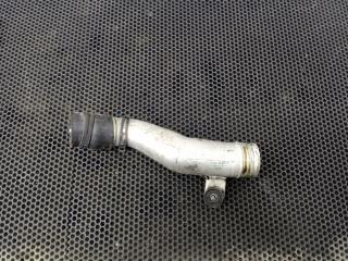 патрубок интеркулера Volkswagen Touareg 2 поколение 2014, 7L8128654A