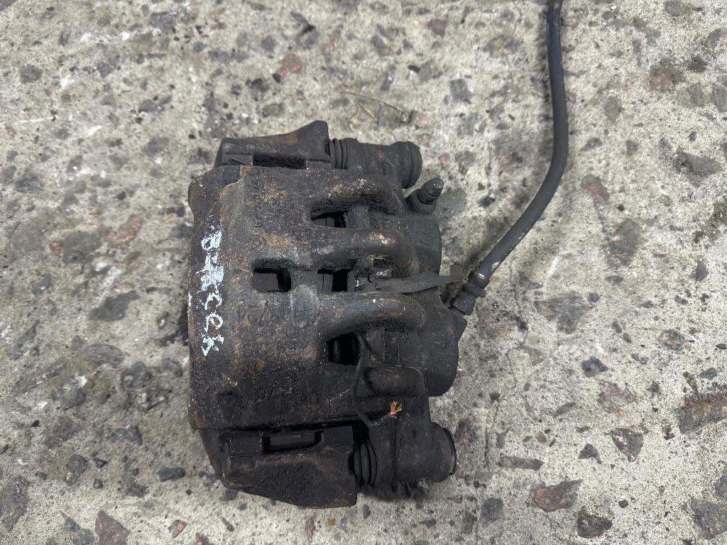 суппорт передний правый Peugeot Boxer 2 поколение 2012, 22942201 - фото №1