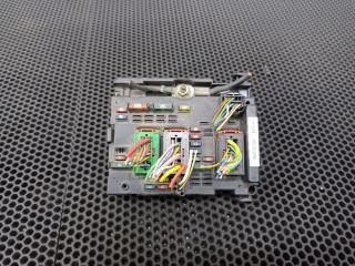 блок предохранителей Peugeot 307 1 поколение 2004, 9646405380