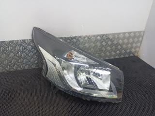 фара правая Opel Vivaro B 2016, 260101058R