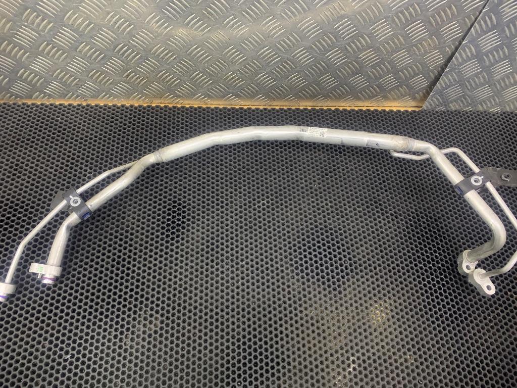 трубка кондиционера Bentley Flying Spur 2 поколение 2015, 3W0260702A - фото №1