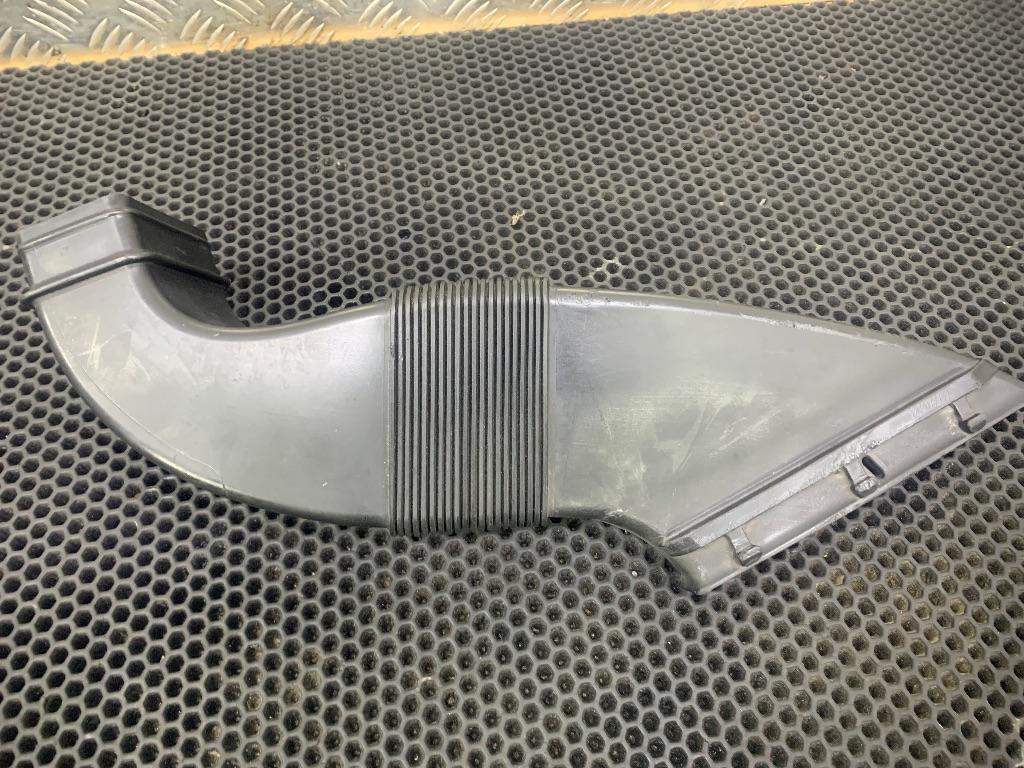 воздуховод (дефлектор) радиатора Bentley Flying Spur 2 поколение 2015, 3W0129617F - фото №1