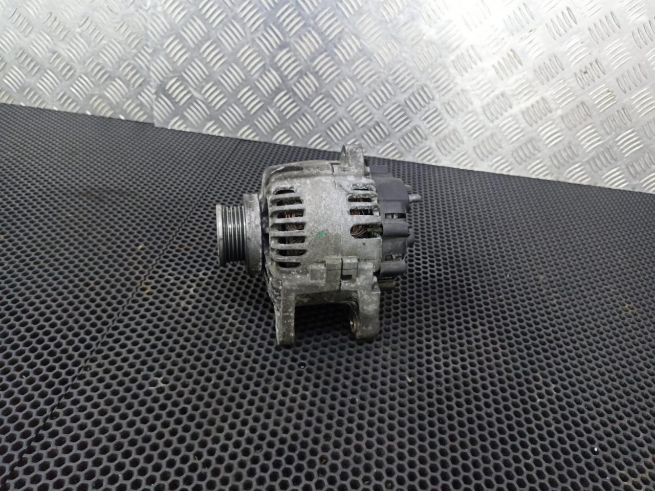 генератор Renault Megane 2 поколение 2004, 8200100907 - фото №1