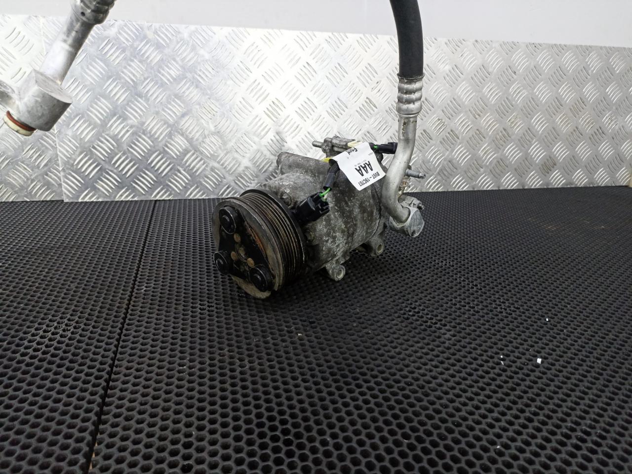 компрессор кондиционера Ford Focus 3 поколение 2015, 1774907 - фото №1