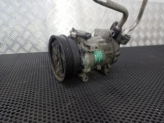 компрессор кондиционера Renault Clio 2 поколение [рестайлинг] 2003, 8200315744