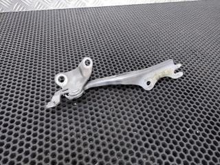 петля капота левая Mazda 6 GG [рестайлинг] 2005, GJ6A0L