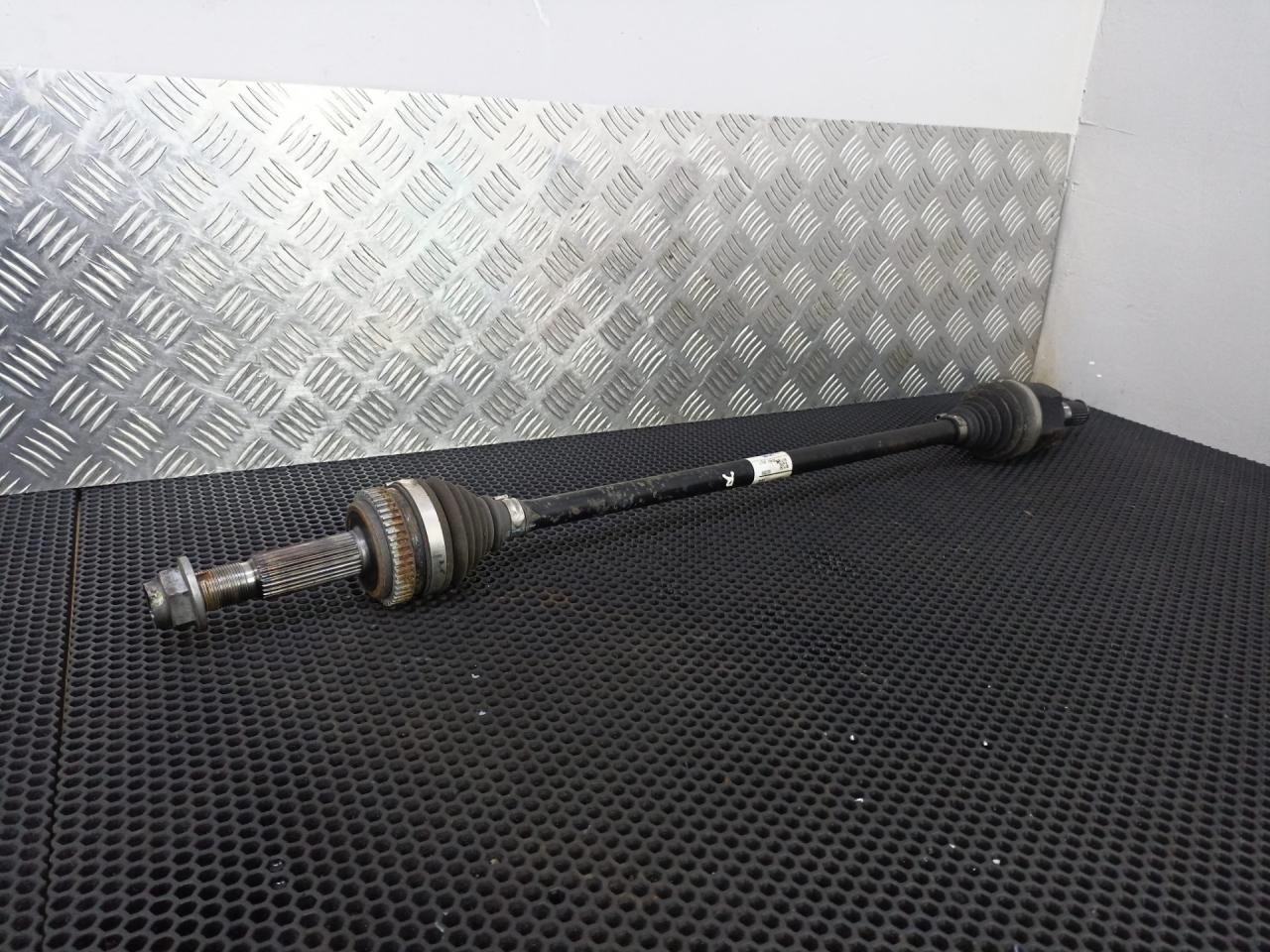 полуось (приводной вал, ШРУС) Kia Sportage 4 поколение 2017, 49600D7000 - фото №1