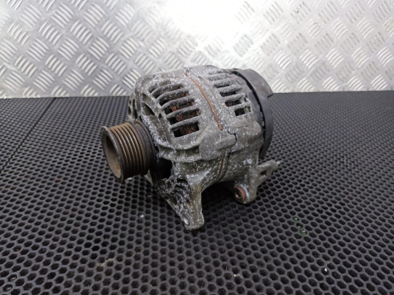 генератор Skoda Octavia 1 поколение (A4) 1999, 028903028 - фото №1