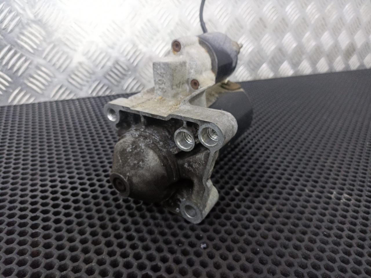 стартер Renault Duster 1 поколение 2012, 8200186148 - фото №1