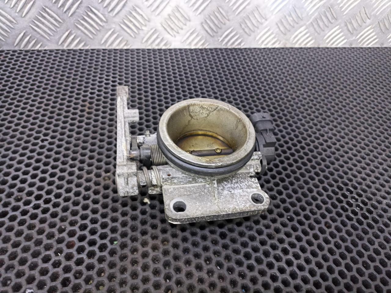 заслонка дроссельная Lada Largus 1 поколение 2015, 7700875435 - фото №1