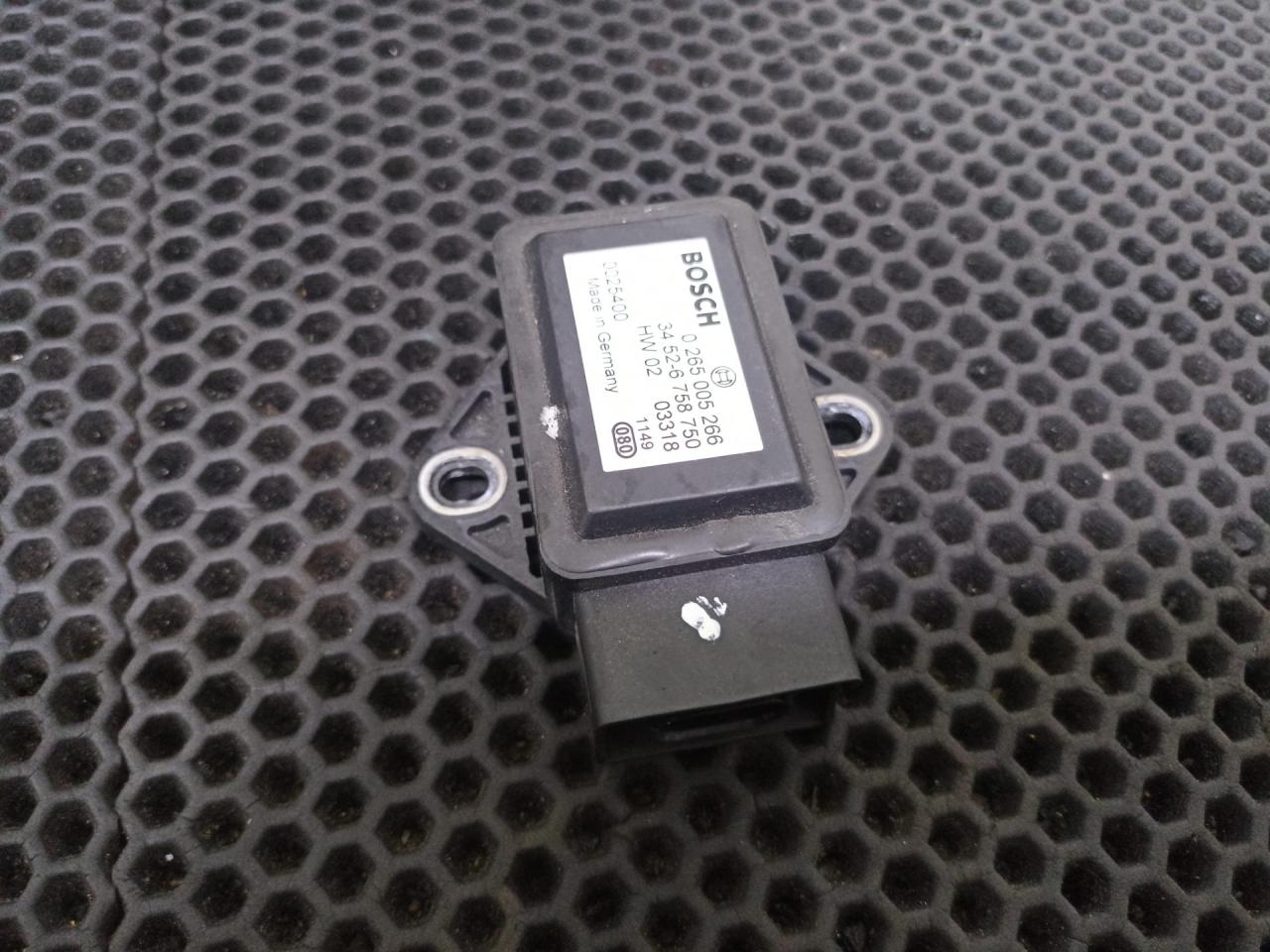 датчик ускорения BMW 5 серия E60/E61 2005, 34526758750 - фото №1