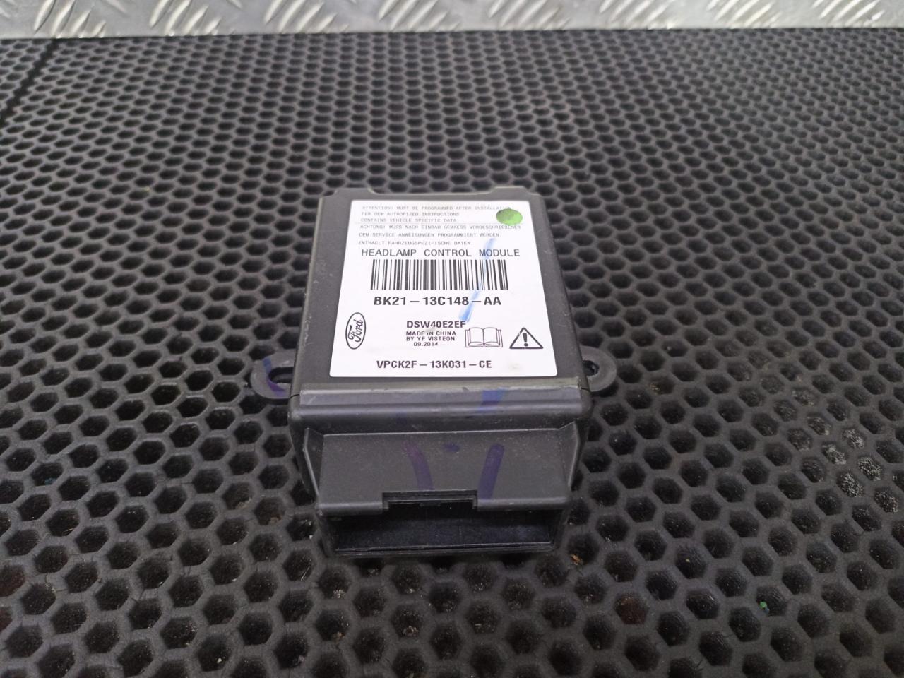 блок управления светом Ford Transit Custom 1 поколение 2016, BK2113C148 - фото №1