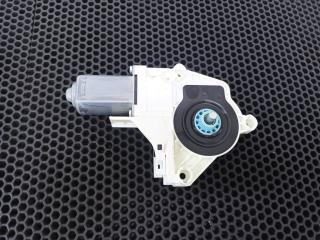 моторчик стеклоподъемника передний правый Volkswagen Touareg 2 поколение 2014, 8K0959802A