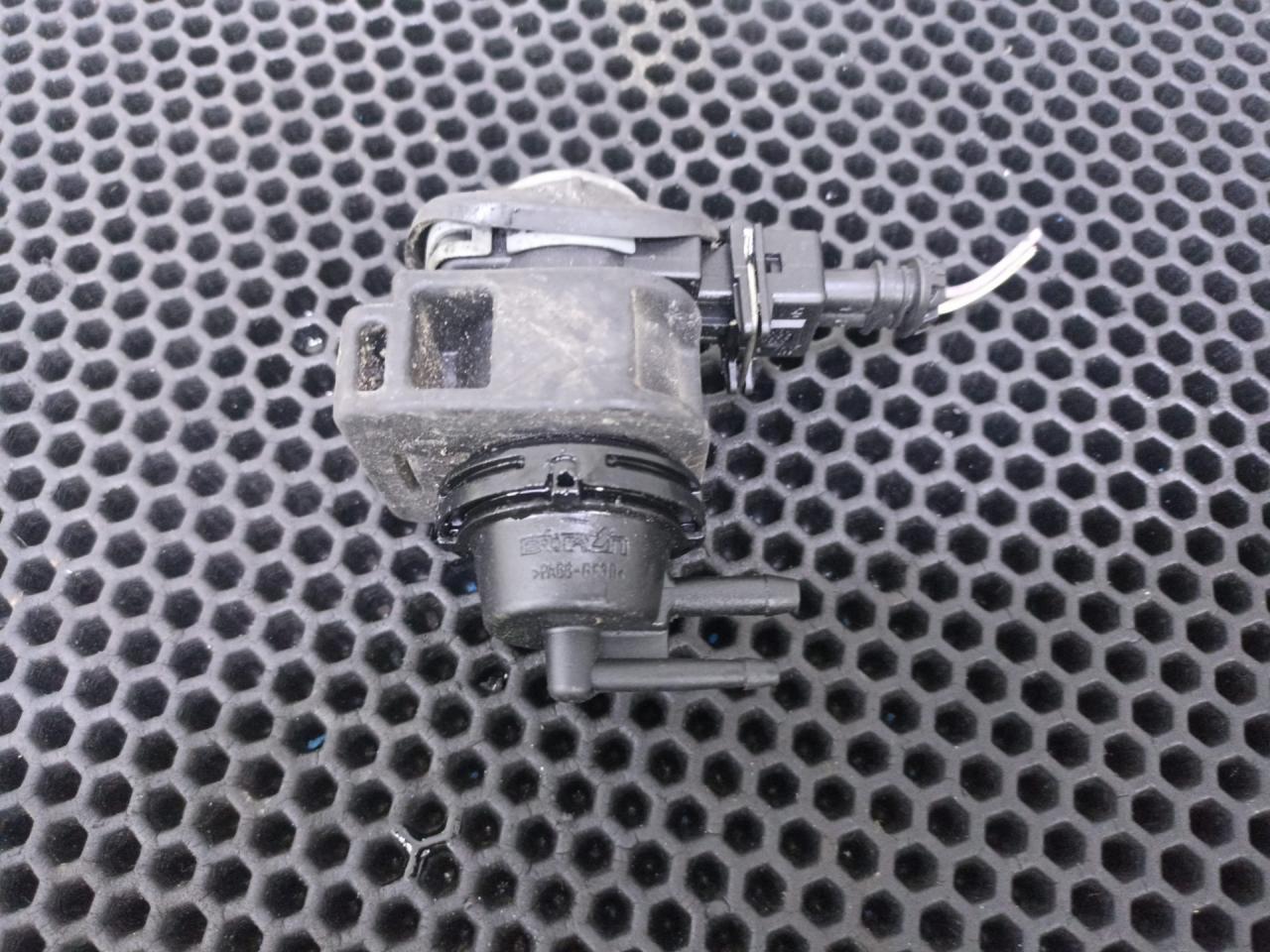 электромагнитный клапан Renault Laguna 3 поколение 2009, 8200661049, 8200575400 - фото №1