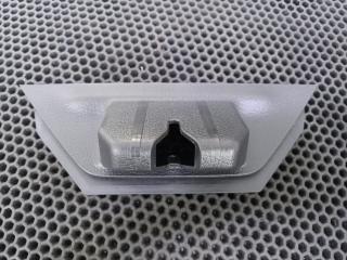 панель замка багажника Volkswagen Touareg 2 поколение [рестайлинг] 2015, 7P6827520C