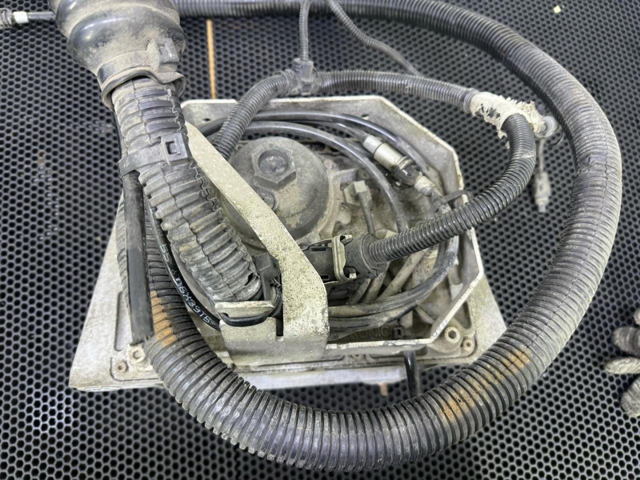 насос AdBlue MAN TGX 1 поколение 2013, 81154036098 - фото №1