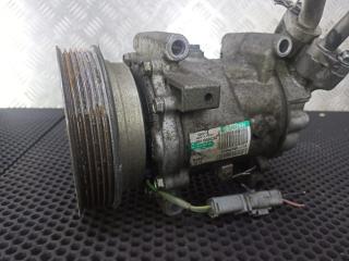 компрессор кондиционера Renault Clio 3 поколение 2007, 8200953359