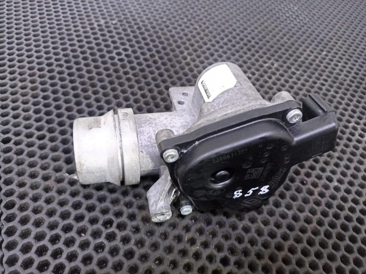 заслонка дроссельная Renault Duster 1 поколение 2015, 8200614985 - фото №1