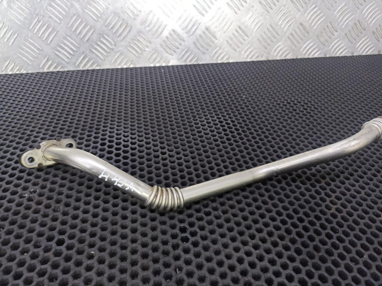 масляная трубка турбины Renault Scenic 3 поколение 2011, 1.4 л., H4J 700, бензин, 151980002R - фото №1